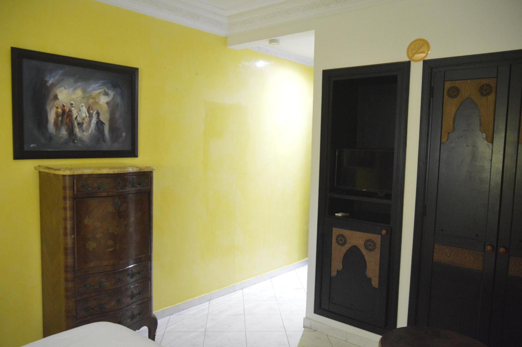 Riad Baddi Salé Bagian luar foto